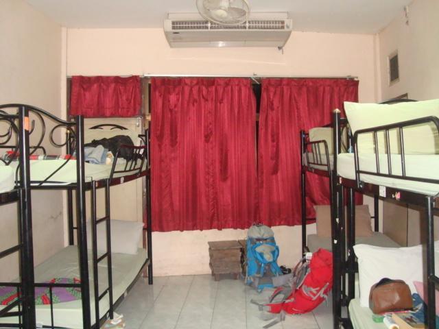 Khaosan Rainbow Hostel กรุงเทพมหานคร ภายนอก รูปภาพ